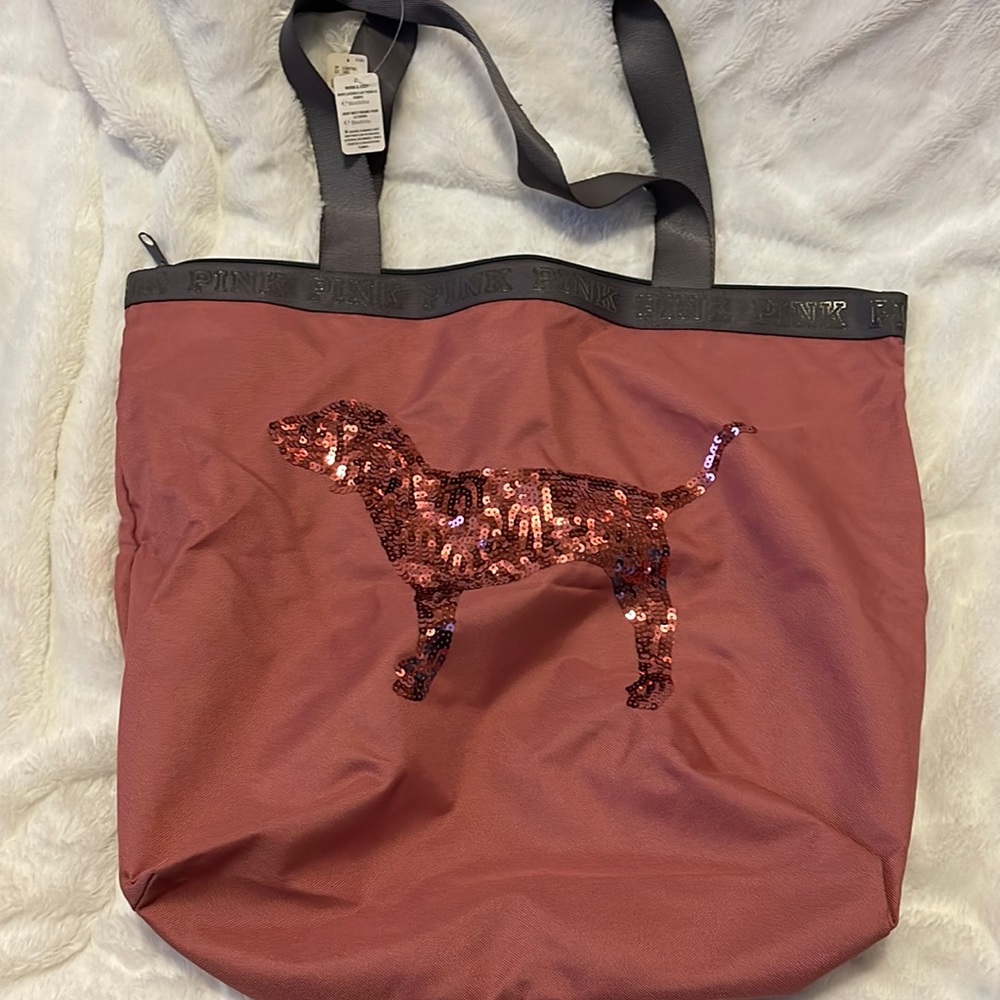 PINK Victoria’s Secret travel bag